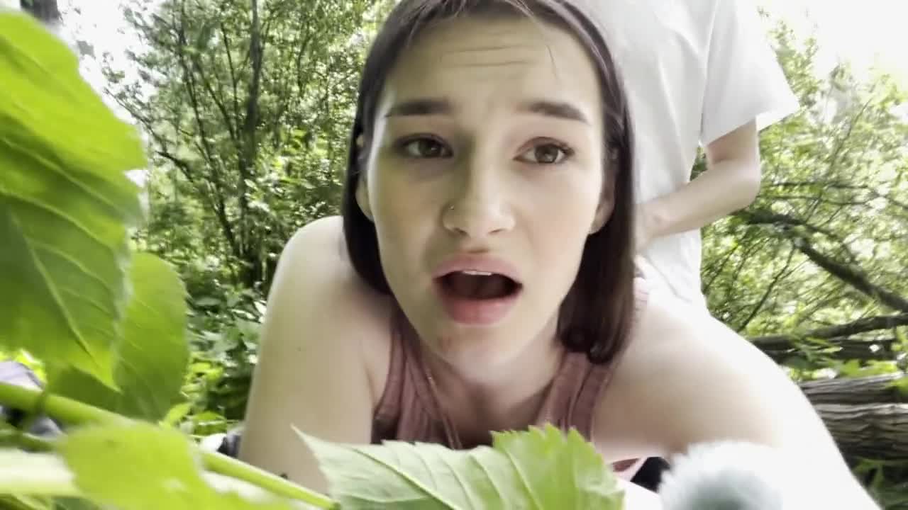 Юная студентка получает большой член в узкую пуську - 8